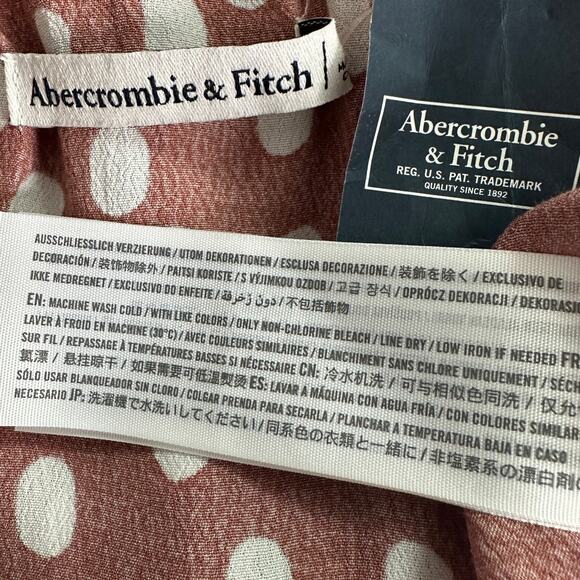 New With Tags Abercrombie and Fitch Bodysuit Small Blush Pink White Polka Dots - Picture 8 of 9